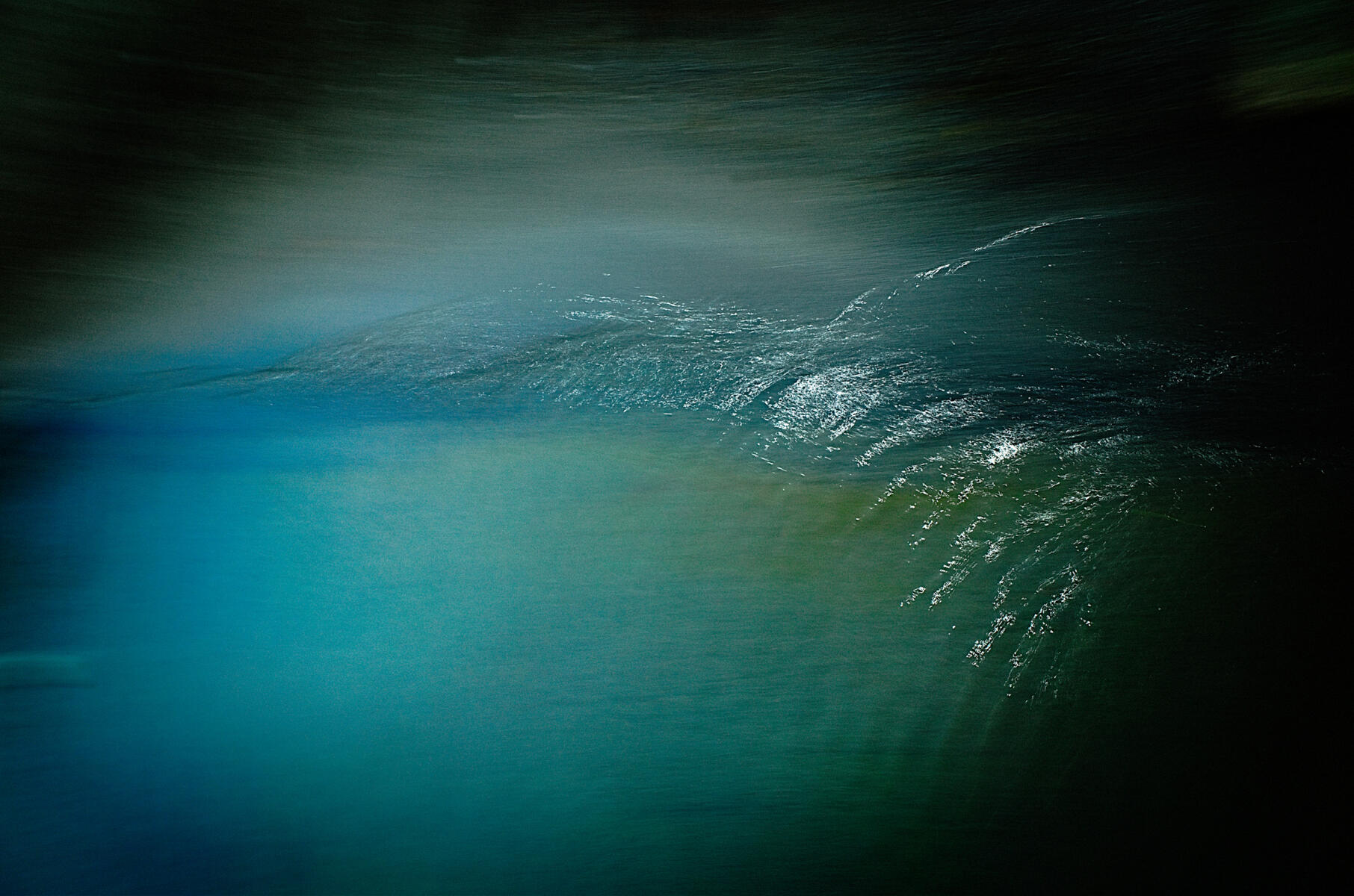 The Dance of the Currents